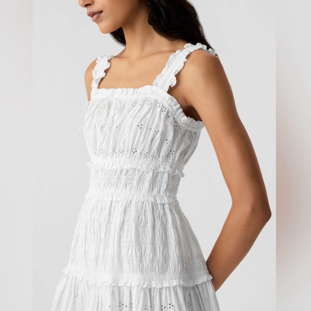 Gap × DÔEN Eyelet Midi Dress